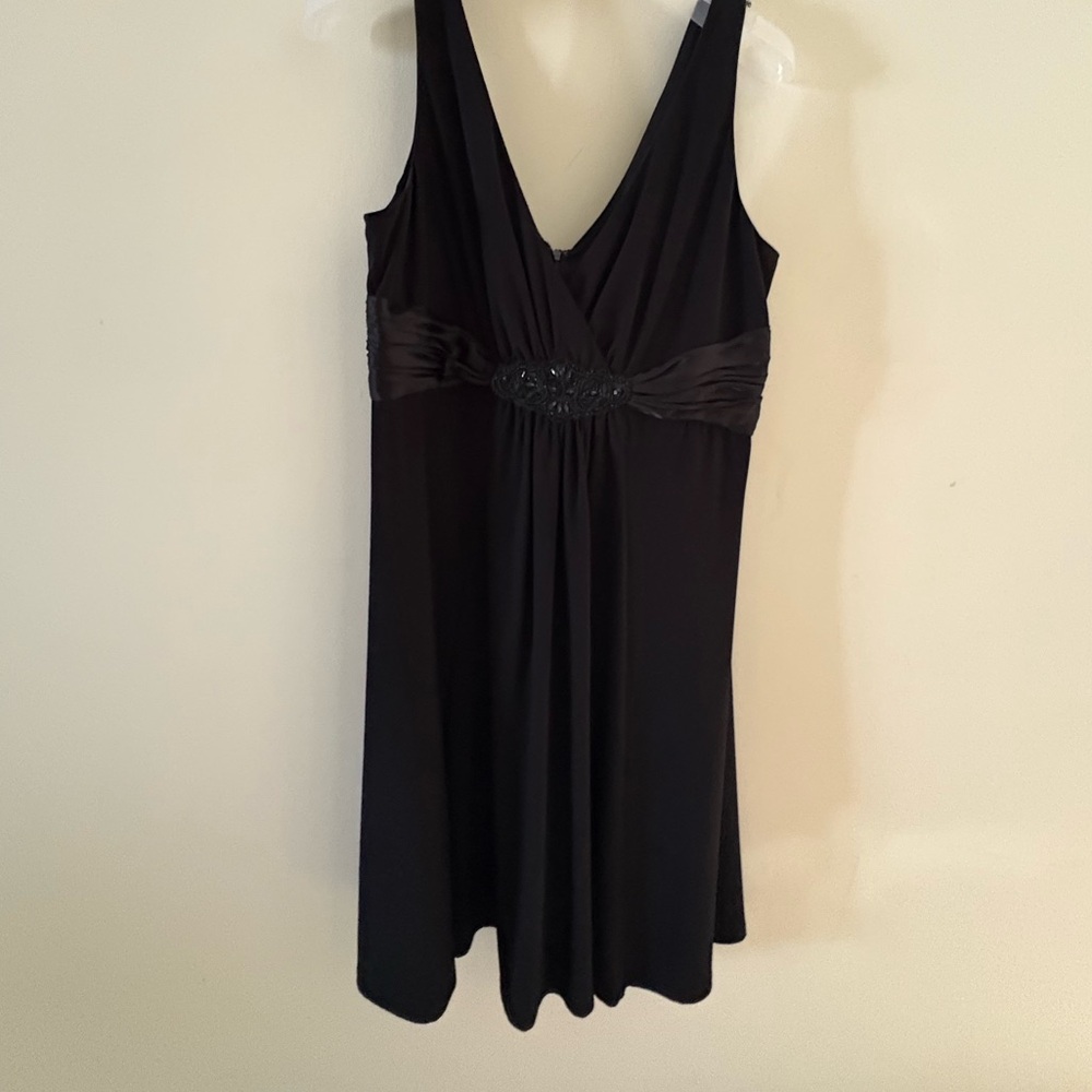 Elegant Black Sleeveless Dress Joneswear Size 14